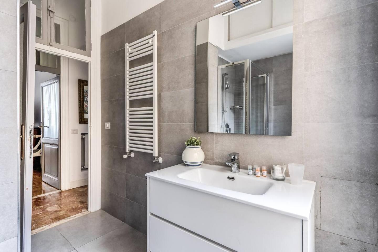 Lovely Renovated Flat By Vatican Roma Exterior foto